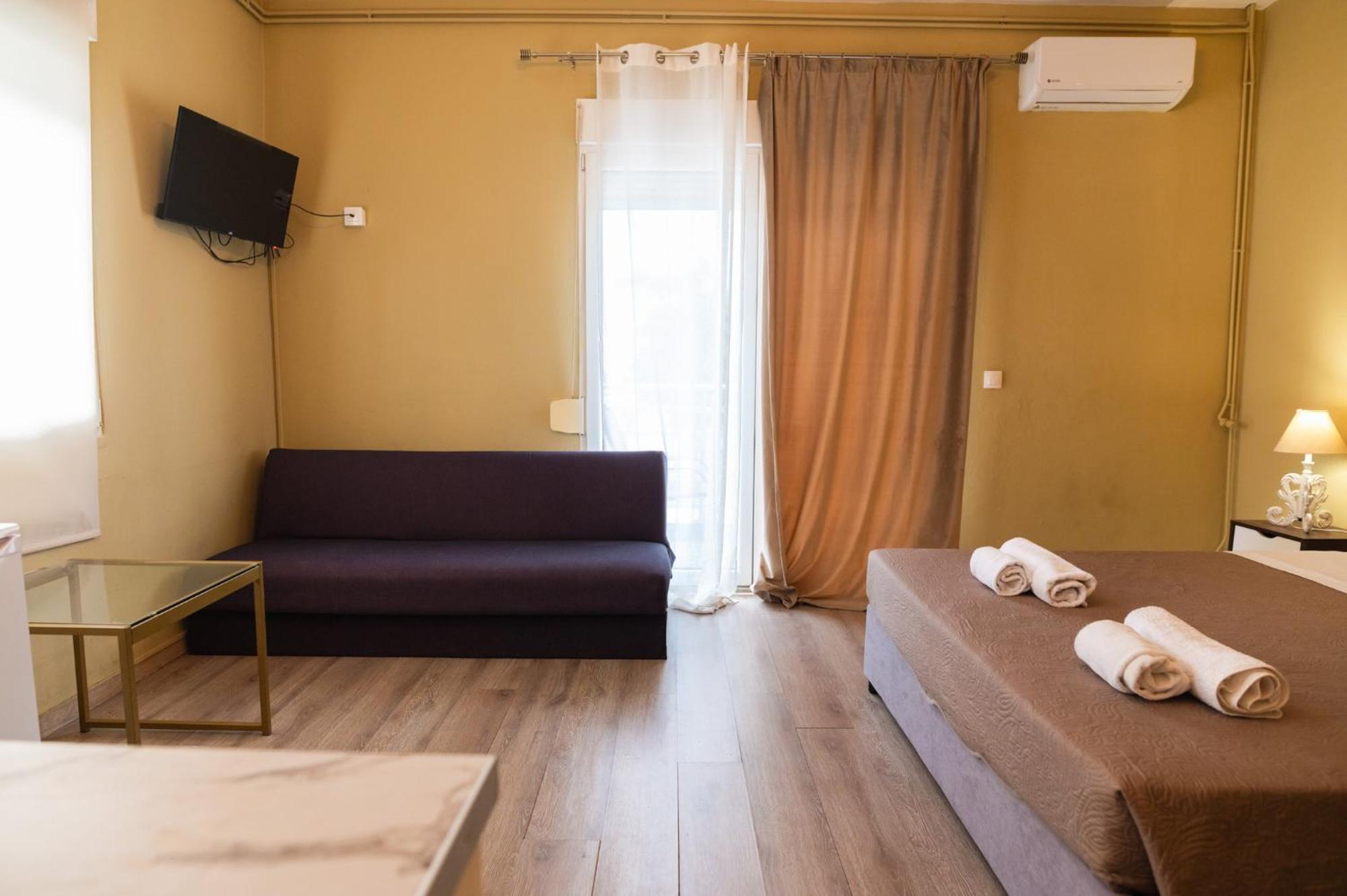 Paralion Town Apartments アレクサンドルポリス エクステリア 写真