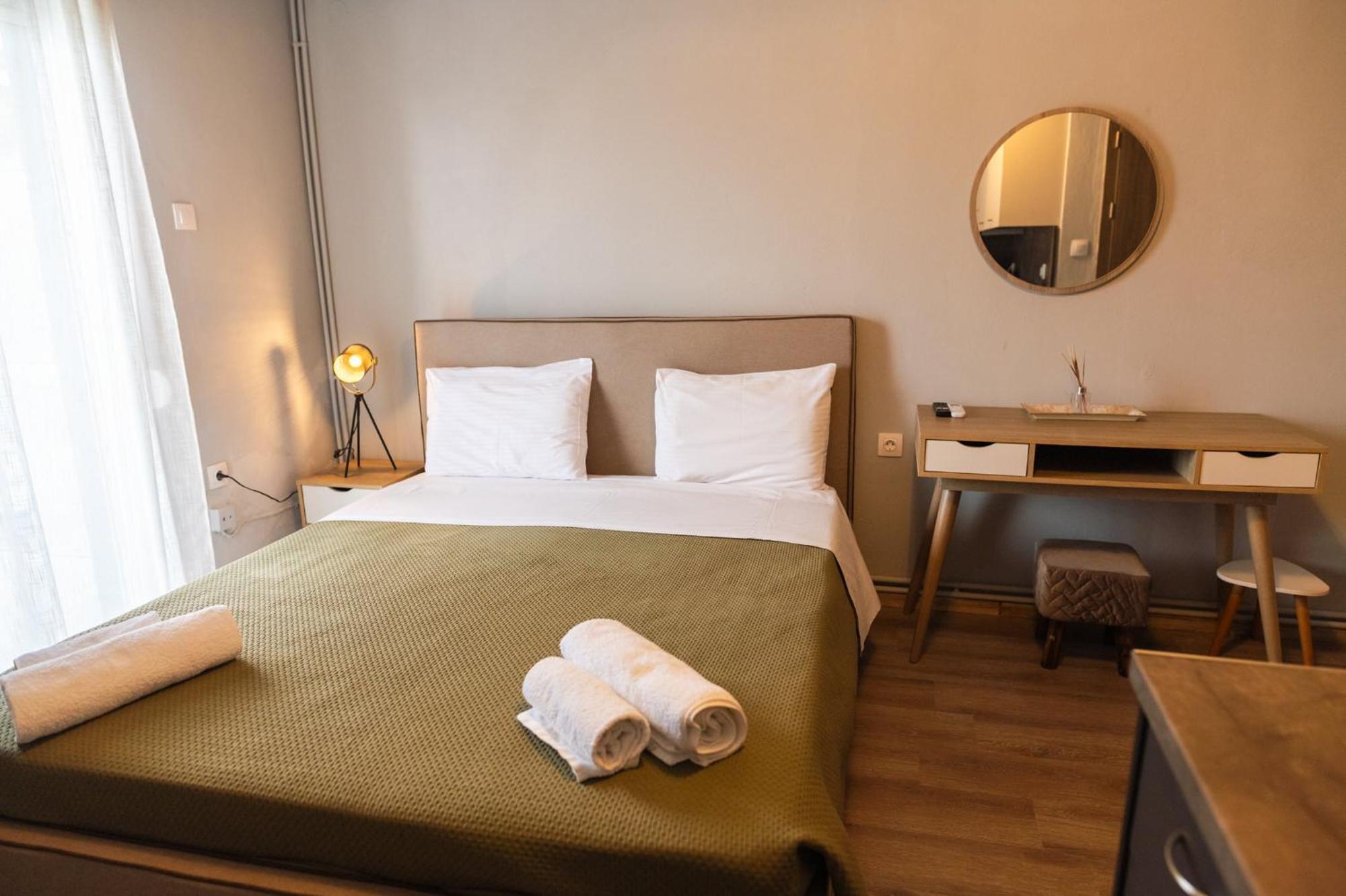 Paralion Town Apartments アレクサンドルポリス エクステリア 写真